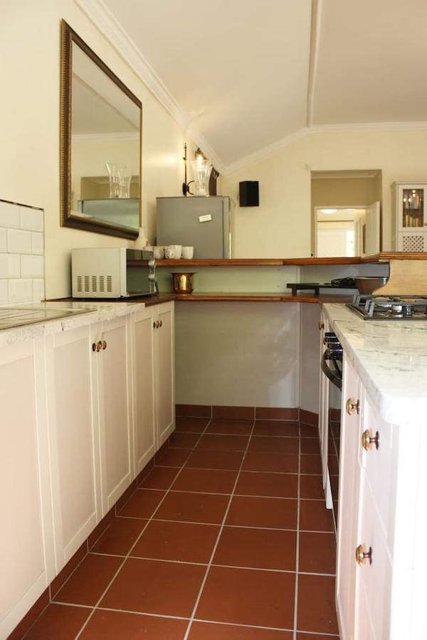 Bed and Breakfast Camelot In Constantia Kapské Město Exteriér fotografie