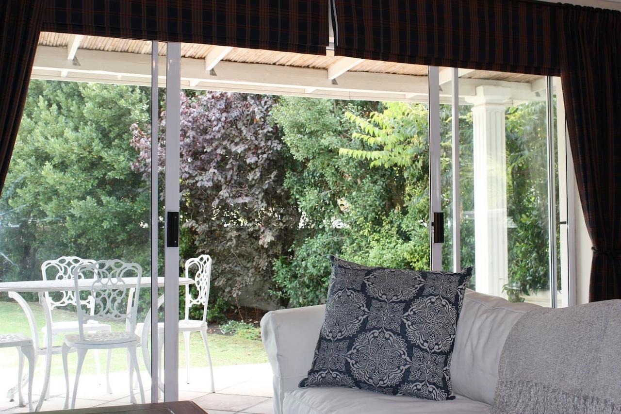Bed and Breakfast Camelot In Constantia Kapské Město Exteriér fotografie
